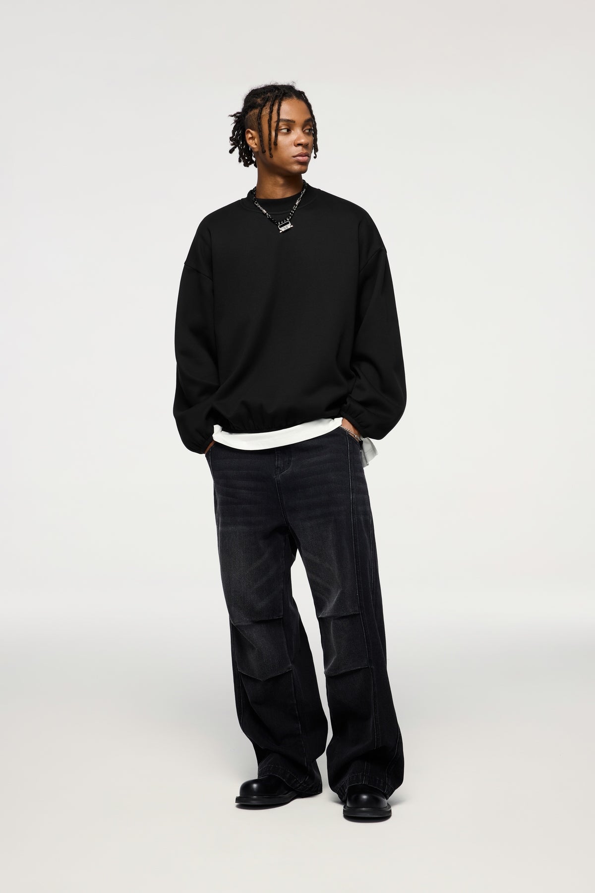 OLA FAN Fleece-Lined Oversized Crewneck Sweatshirt