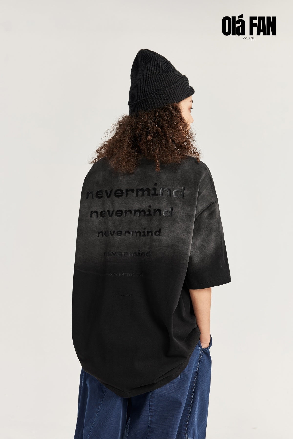 OLA FAN Gradient Washed Vintage Print Black T-shirt