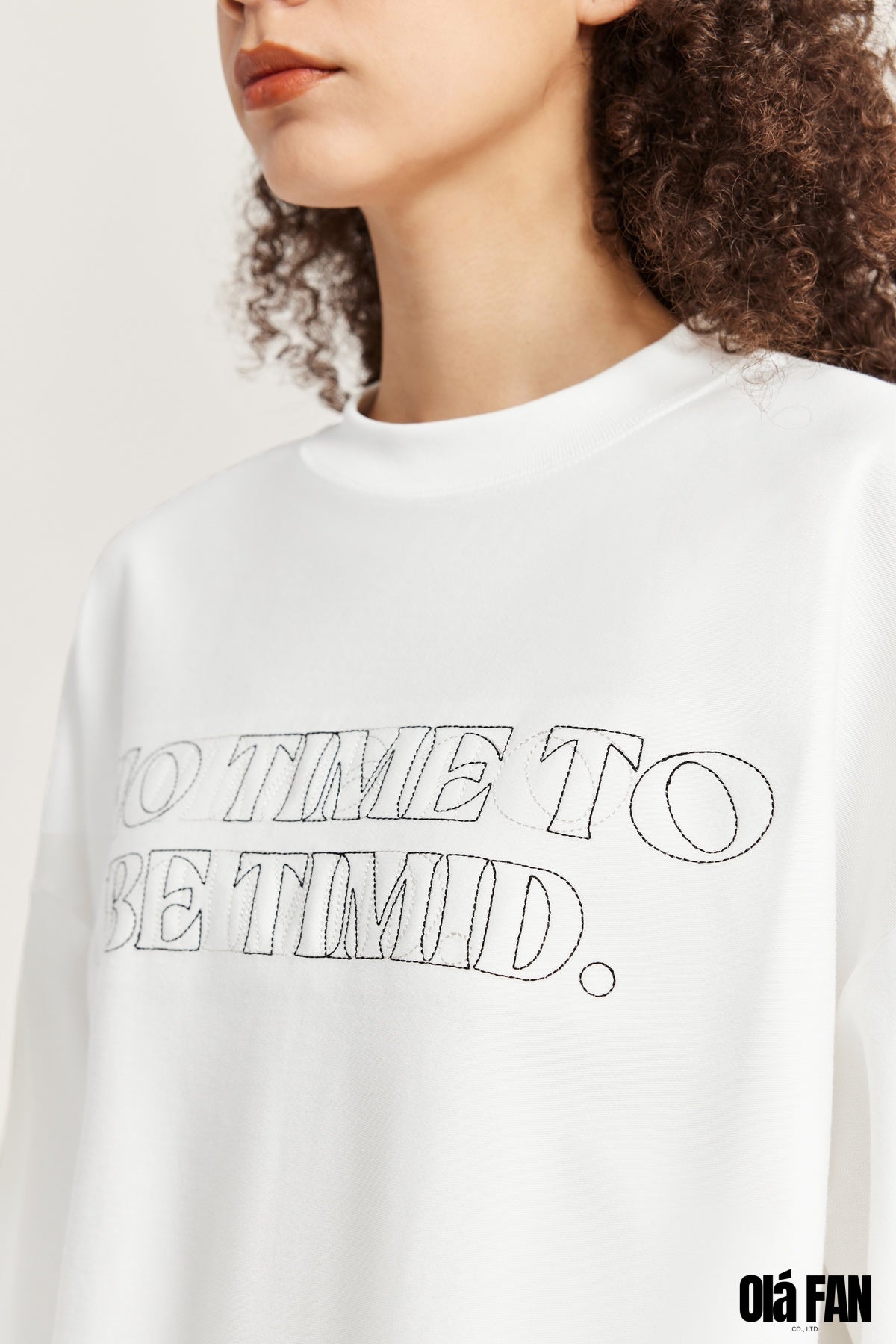 OLA FAN High Street Twill Cotton Embroidered T-shirt