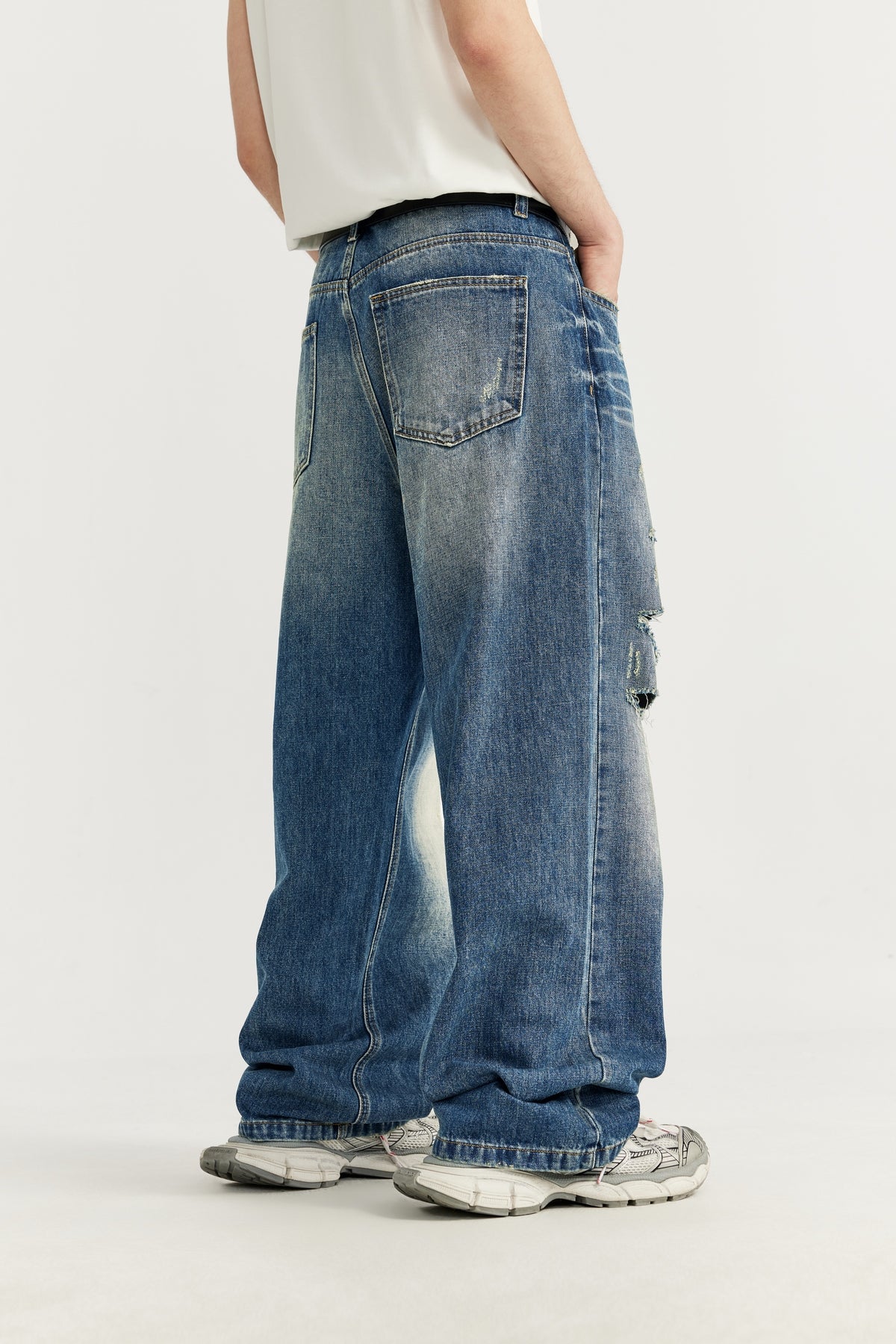 OLA FAN High Street Vintage Washed Distressed Wide-Leg Jeans