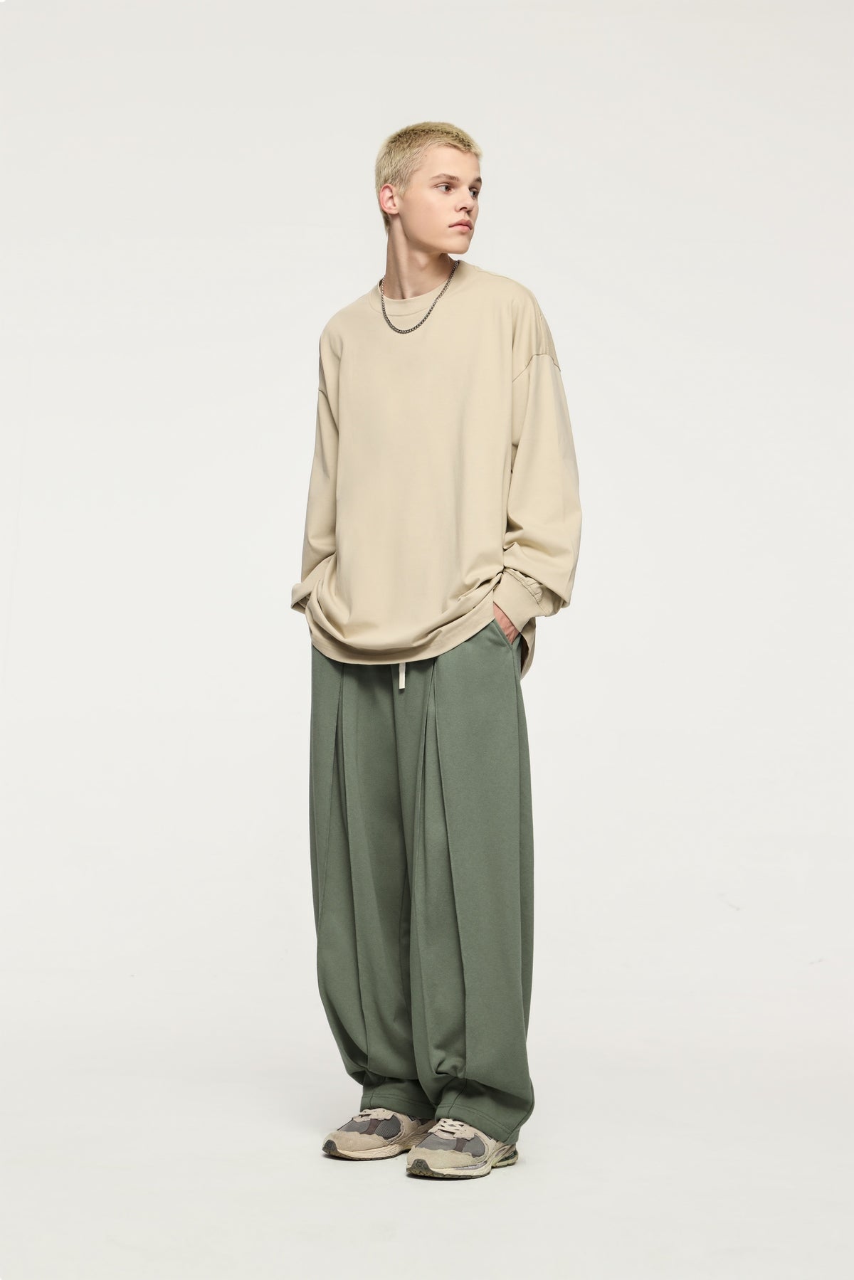 Trendy Unisex Twill Pleated Textured Trousers