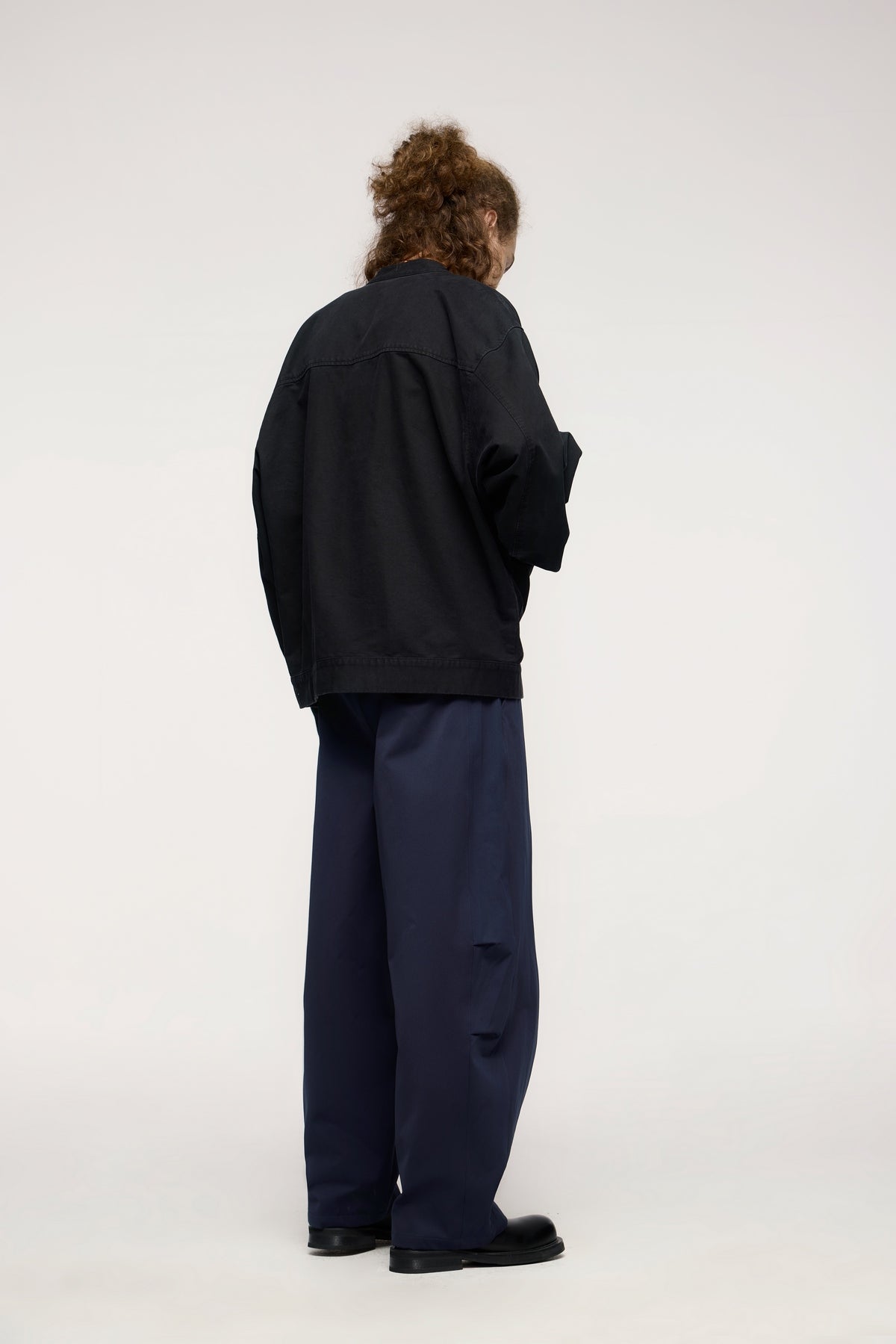 Curved Blade Stretch Pleated Cargo Pants