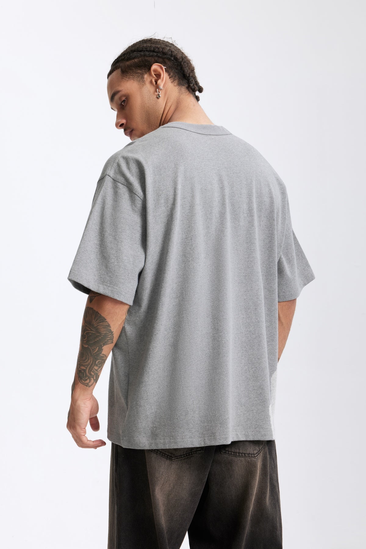 Linen Cotton Oversized Tee with Rivet Pocket-OLA FAN-gray-back-view