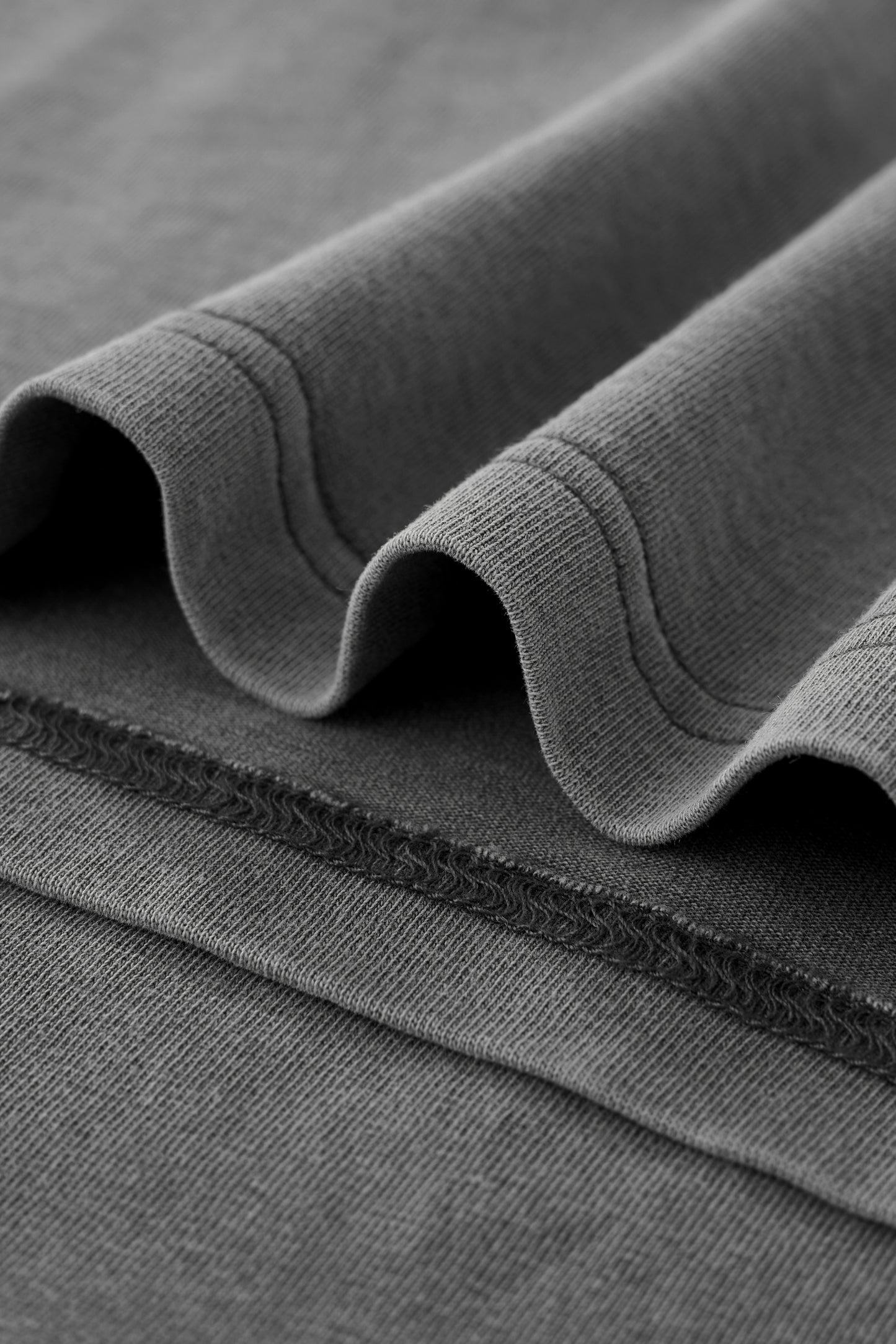 Ola fan Heavy Cotton Oversize Washed T-Shirt material detail close shot