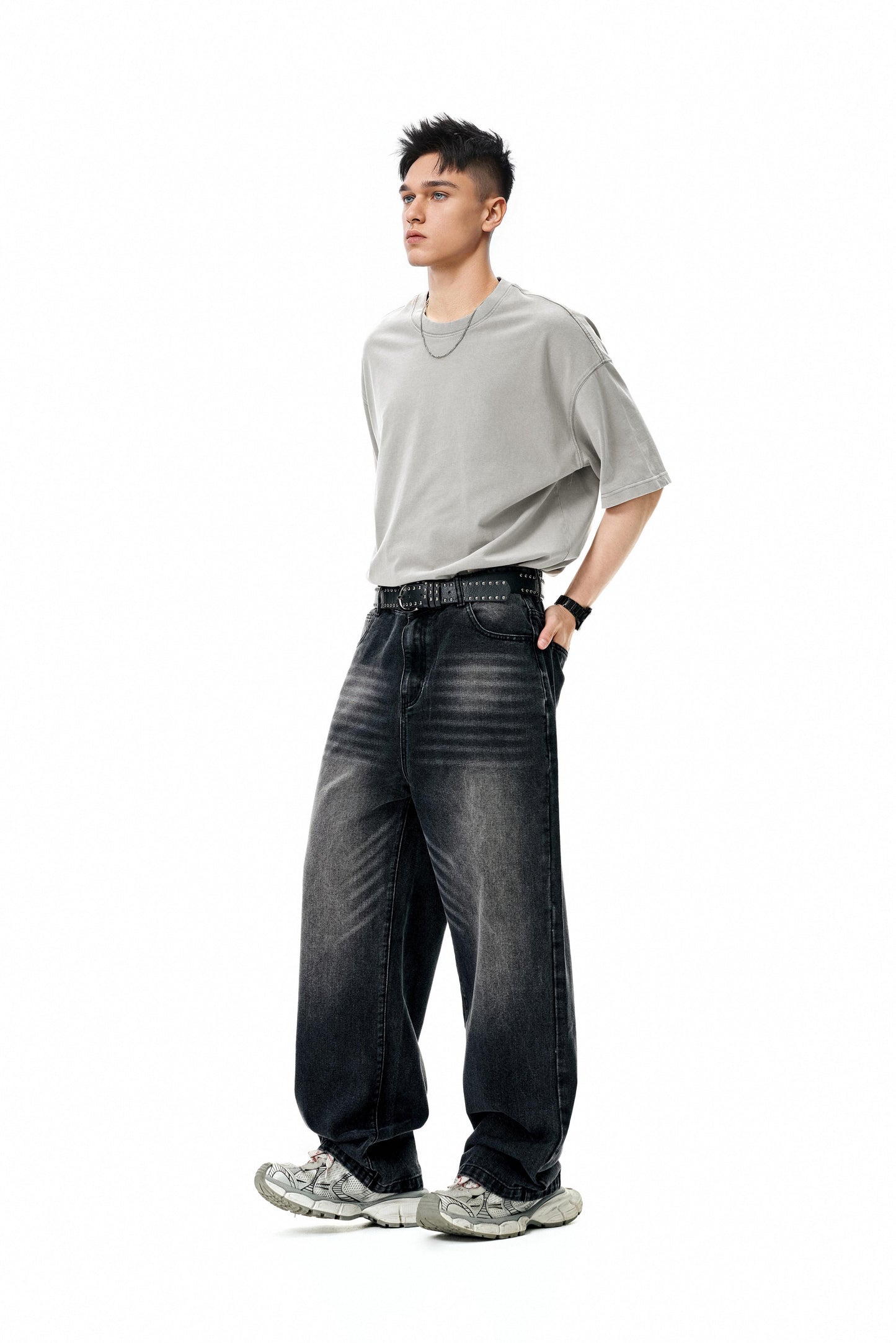 Ola fan Khaki Grey Heavy Cotton Oversize Washed T-Shirt full side view male model