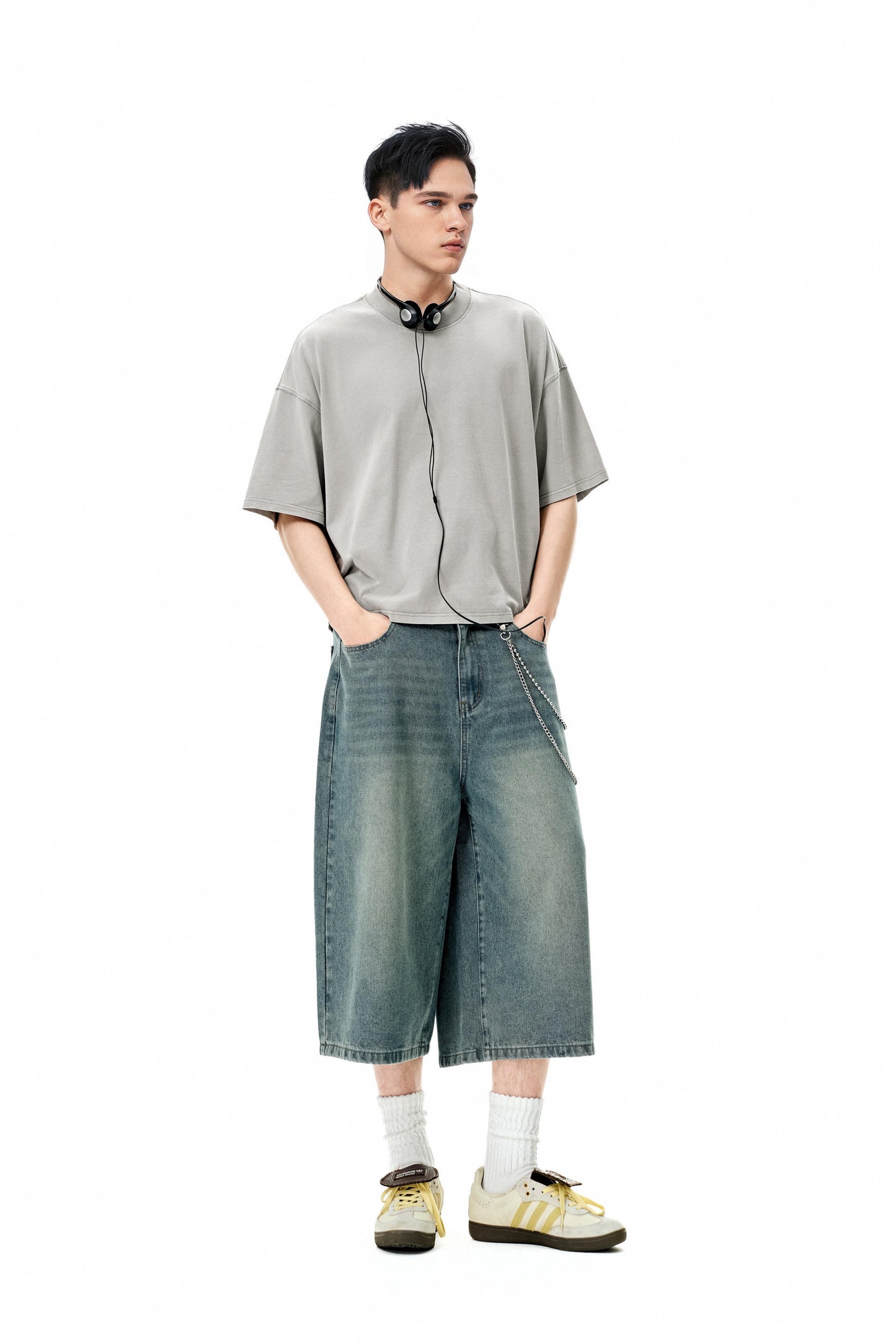 Ola fan Khaki Grey Heavy Cotton Oversize Washed T-Shirt full side view male model