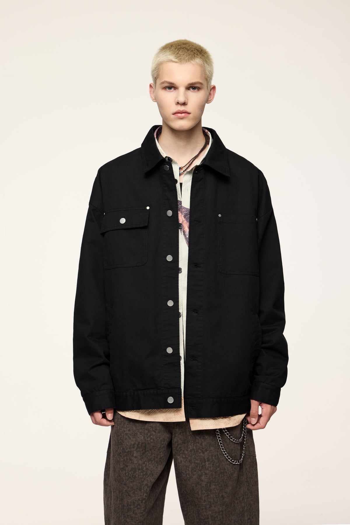 Unisex Minimalist Oversized Cargo Jacket with Front Pockets