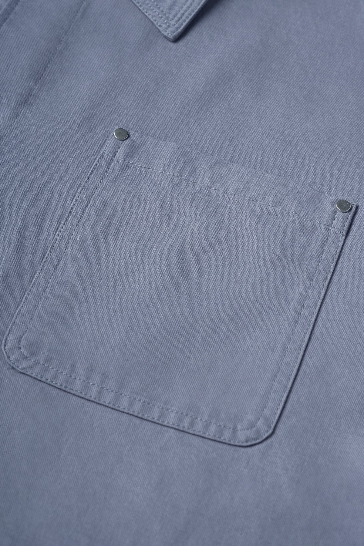 Unisex Minimalist Oversized Cargo Jacket with Front Pockets