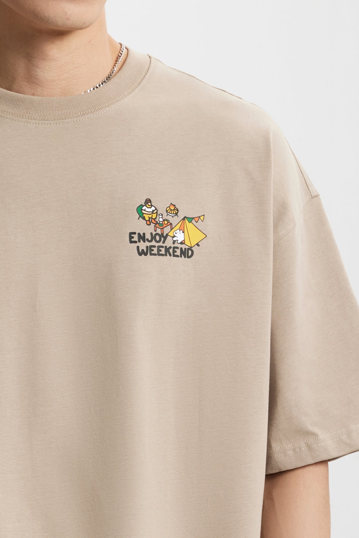 OLA FAN Khaki camp T-shirt side view on male model – minimalist high street wear